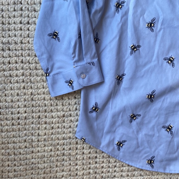 Coldwater Creek Petite Bee Button Down - Picture 2 of 5